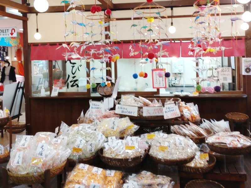 えび伝の店舗の様子